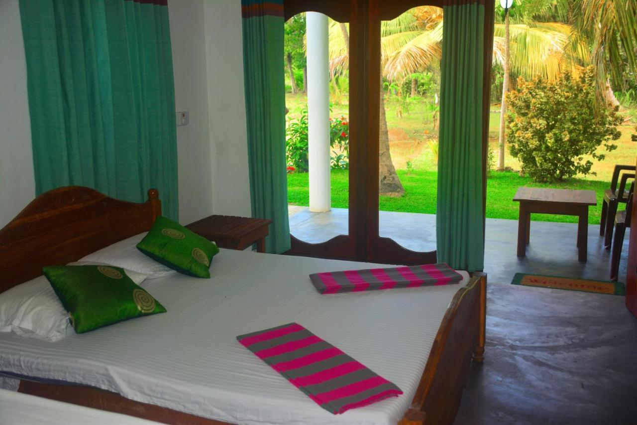 Hideaway Homestay Habarana Exterior foto